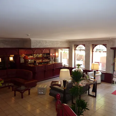 فندق Imperator 3*
